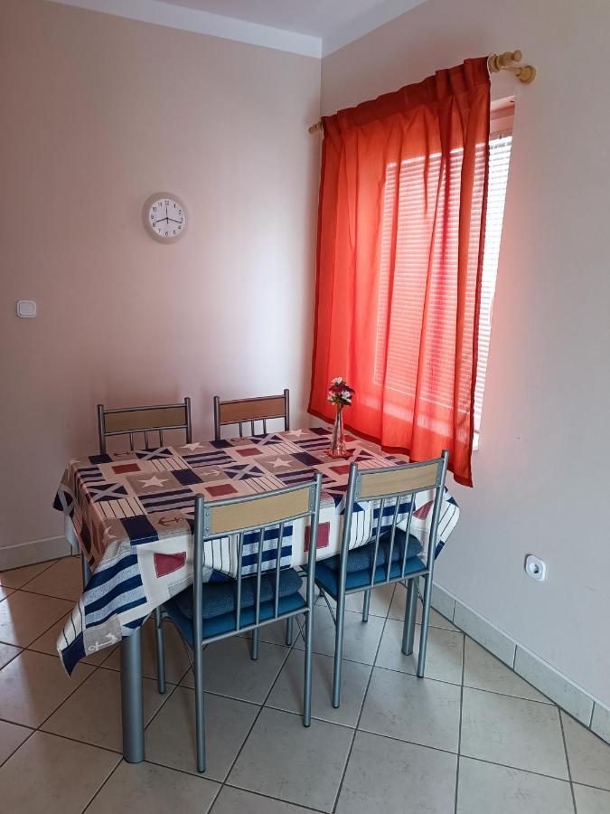Studio Apartmani Zoric Šilo Buitenkant foto