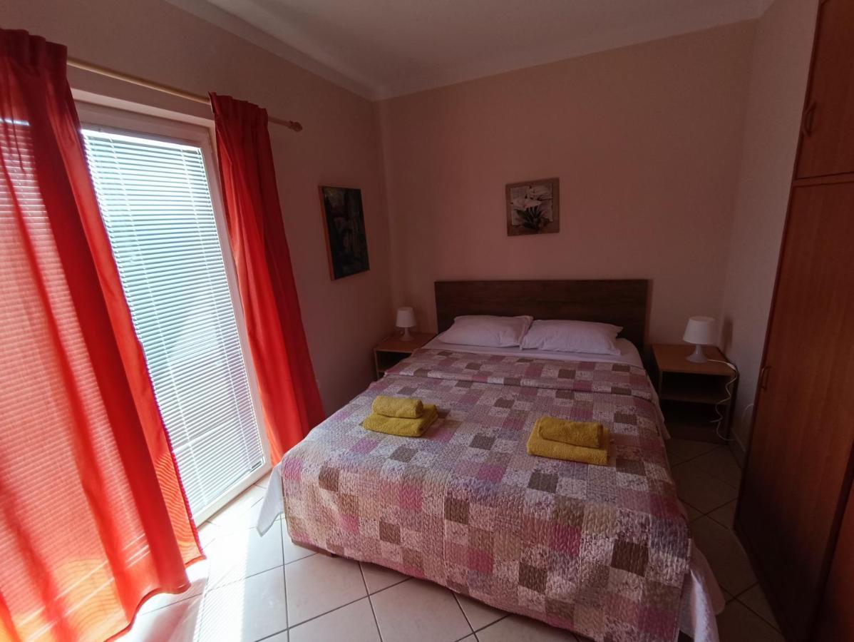 Studio Apartmani Zoric Šilo Buitenkant foto